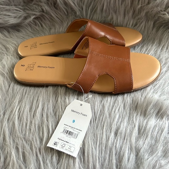 Time And Tru Sandals Womens Size 9 Brown Slip On Open Toe Shoes - Picture 2 of 7